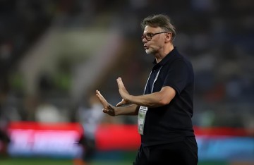 网页版登录入口-他是上赛季南通支云核心！离队后逆袭成鲁能黑马后腰，已完成首秀